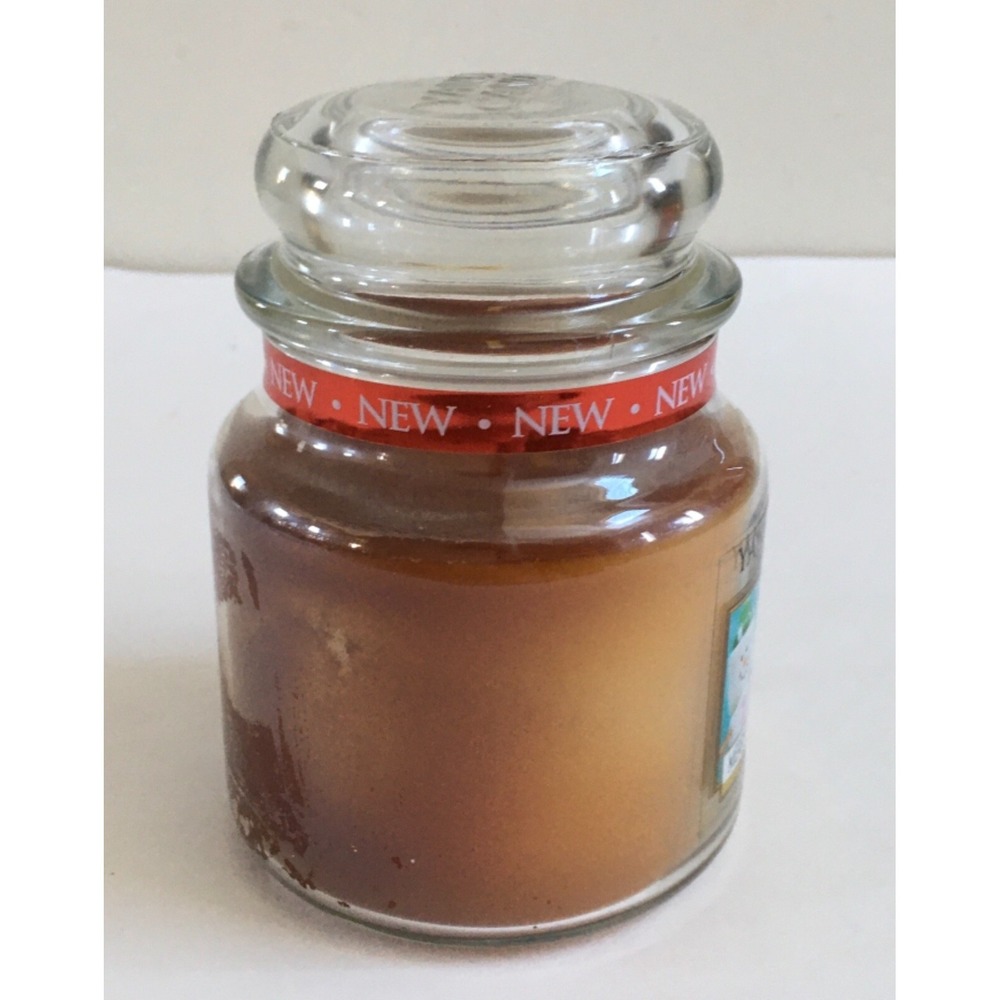 Yankee Candle MERRY MARSHMALLOW Medium Jar 14.5 Oz Housewarmer - Picture 4 of 8